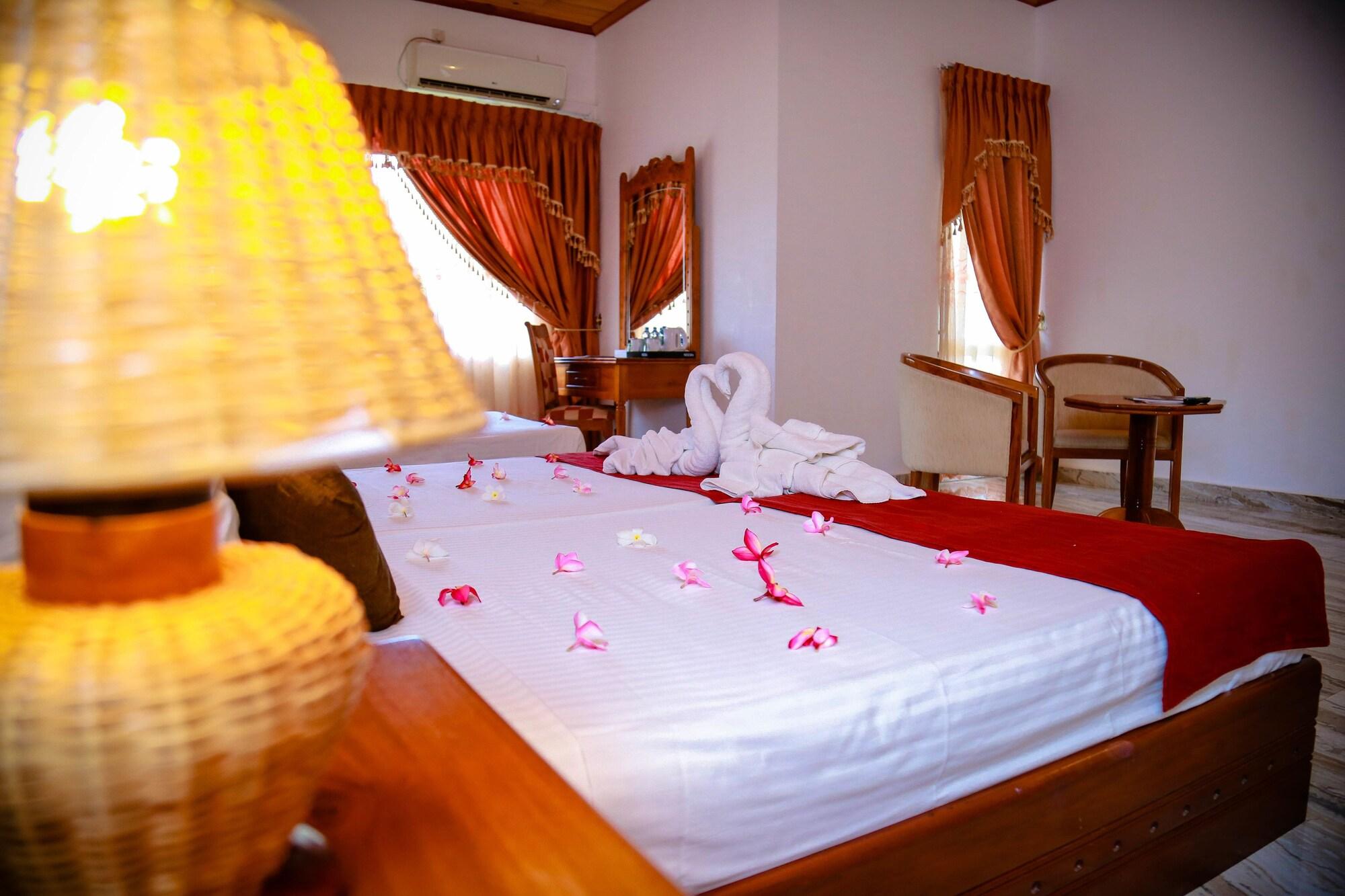 Hotel Sudu Araliya Polonnaruva Kültér fotó
